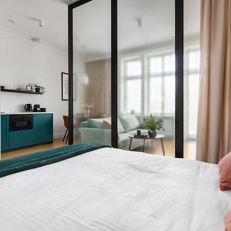 Apartament Aleja 22 Poznań Buitenkant foto