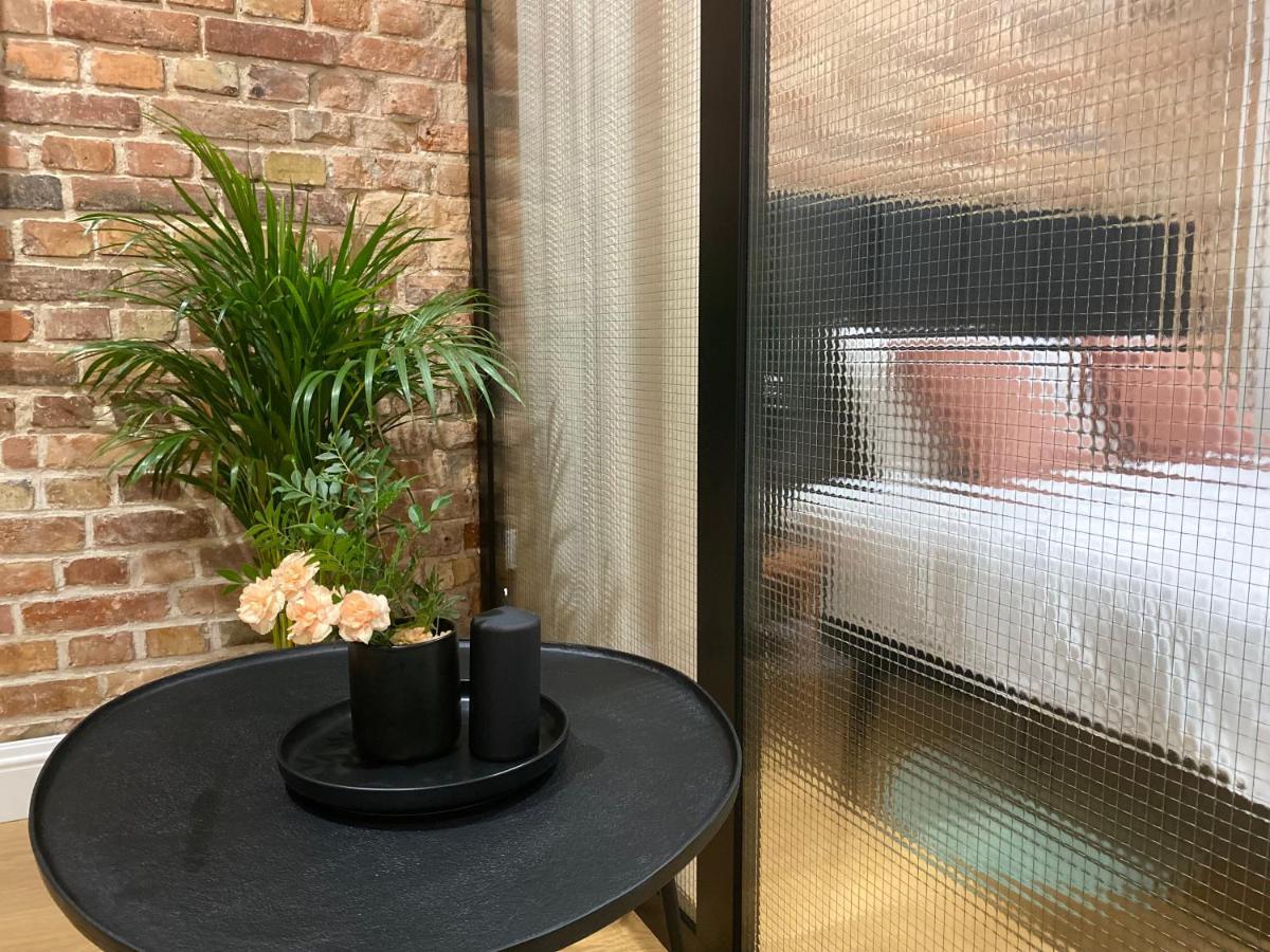 Apartament Aleja 22 Poznań Buitenkant foto