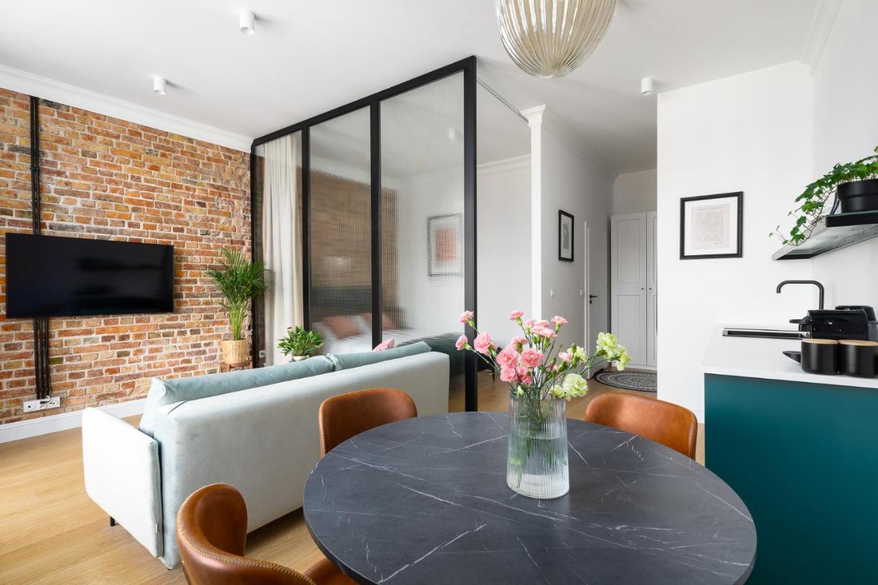 Apartament Aleja 22 Poznań Buitenkant foto